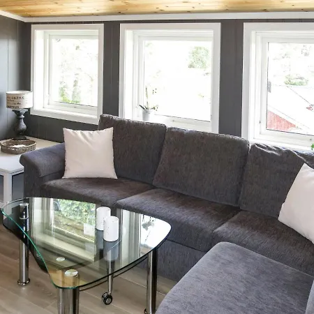 Doghouse By Interhome