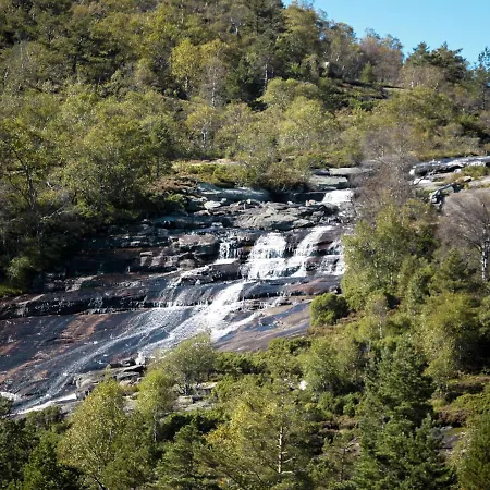 Doghouse By Interhome * Øyuvstad